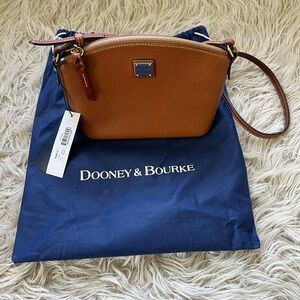 Dooney & Bourke Suki Crossbody bag